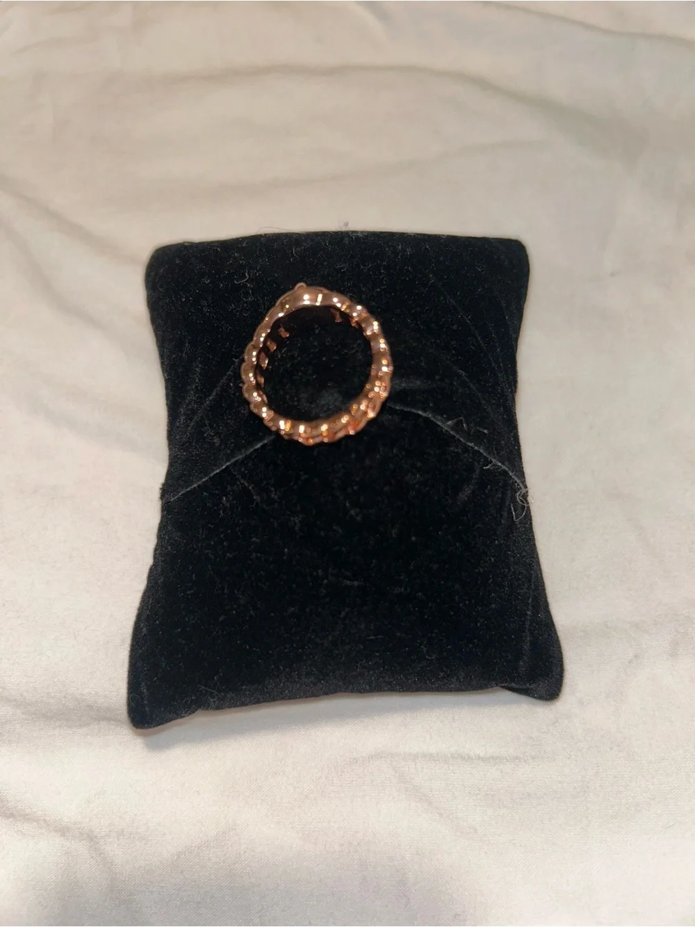 Marc jacobs Rose Gold Floral Cluster Ring -NWT  size medium (8-9)